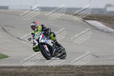 media/Nov-29-2025-TrackDaz (Sat) [[10ae2d9bce]]/B Group/Session 3 (Outside Grapevine)/